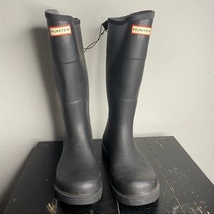 Hunter x Target Tall black rubber boots 8